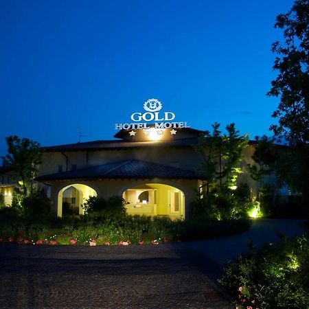 Hotel Motel Gold Calcinate Zewnętrze zdjęcie