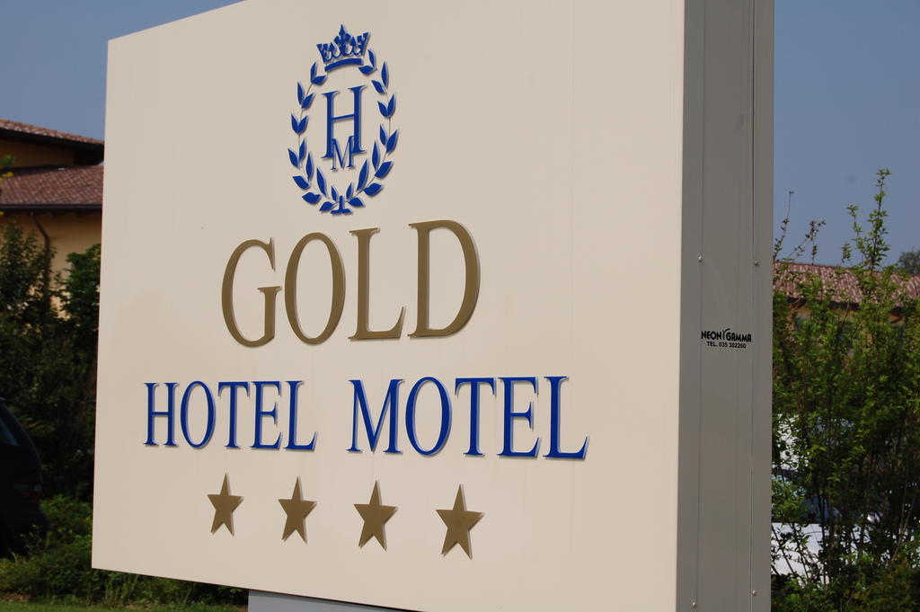 Hotel Motel Gold Calcinate Zewnętrze zdjęcie